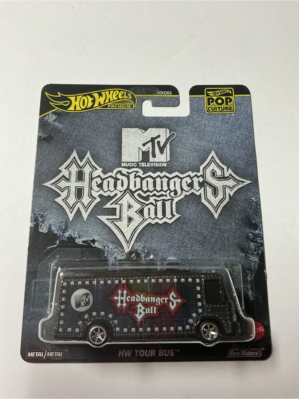 Hot Wheels Pop Culture MTV Headbangers Ball HW Tour Bus